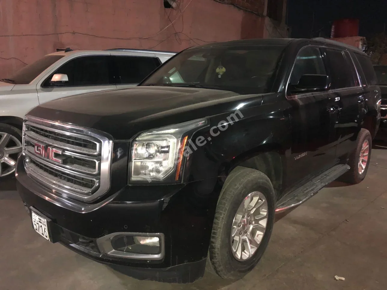 GMC  Yukon  2019  Automatic  107,000 km  8 Cylinder  AWD  SUV  Black  Gasoline