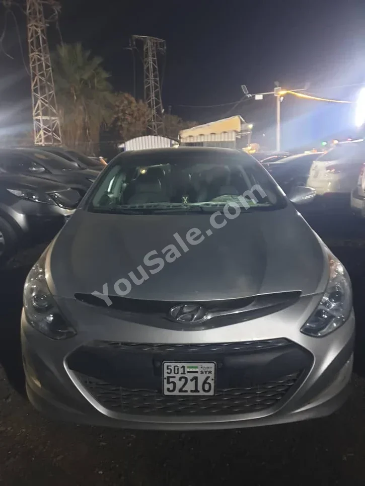 Hyundai  Sonata  2011  Automatic  81,000 km  4 Cylinder  FWD  Sedan  Silver  Gasoline