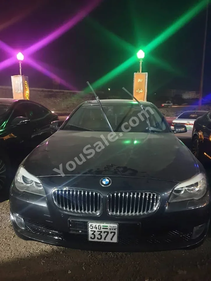 BMW  5-Series  520i  2014  Automatic  200,000 km  4 Cylinder  RWD  Sedan  Black  Diesel