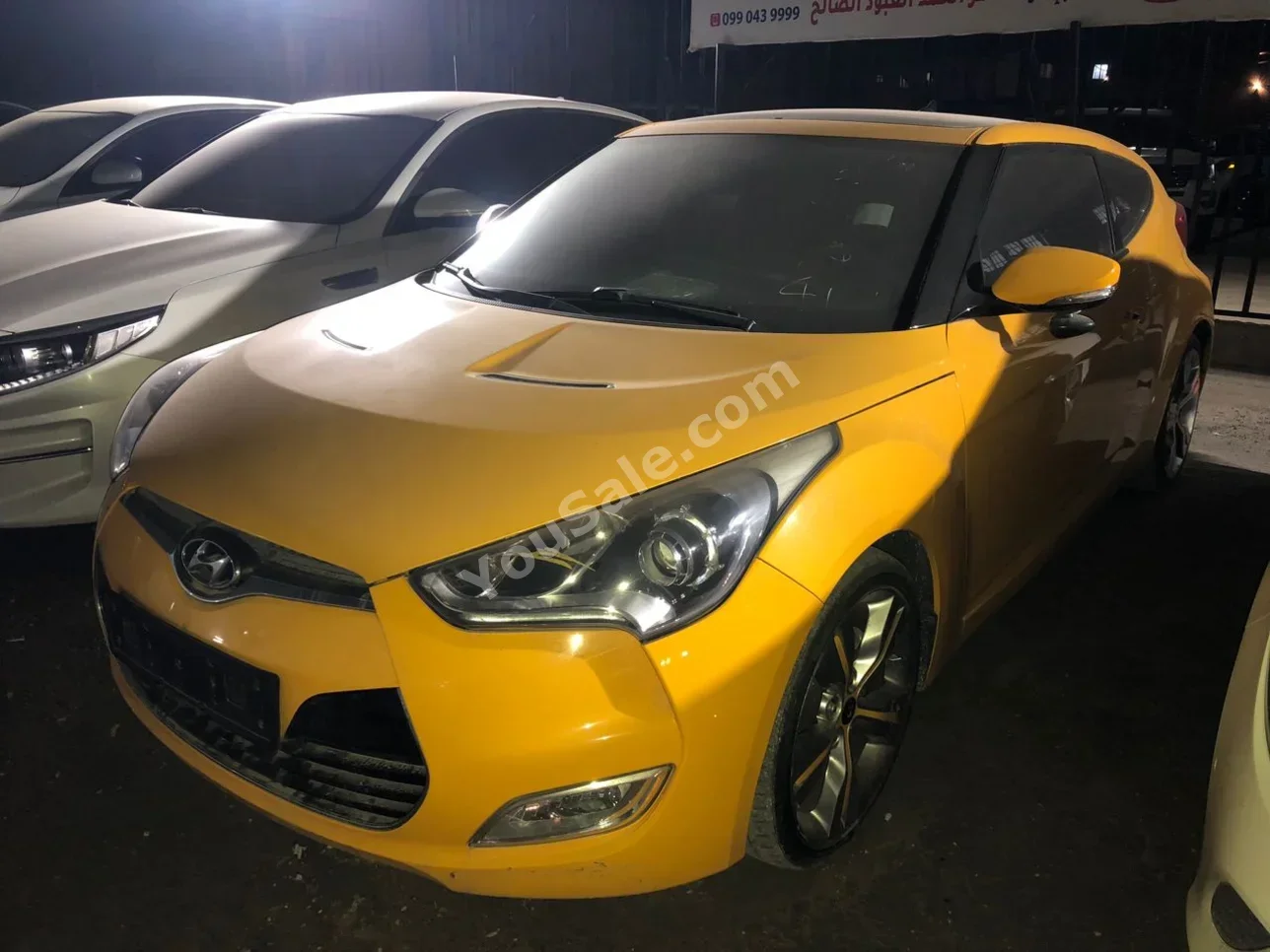 Hyundai Veloster 2011 Automatic 167,000 km 4 Cylinder FWD Hatchback Yellow Gasoline