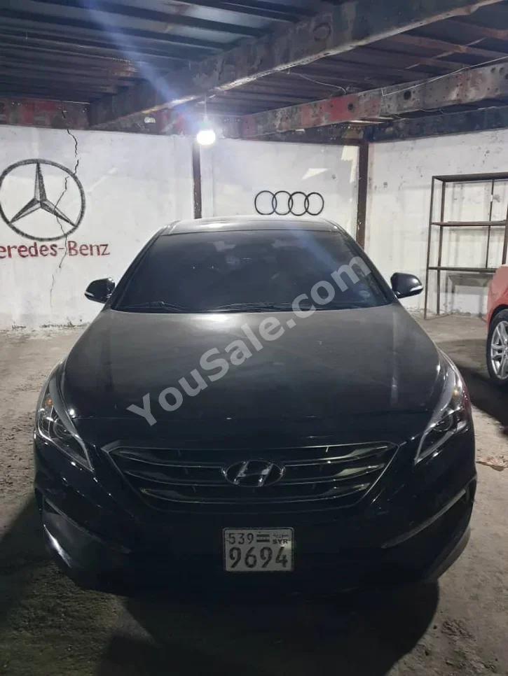 Hyundai Sonata 2015 Automatic 221,000 km 4 Cylinder FWD Sedan Black Gasoline