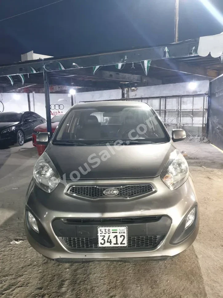 Kia  Picanto  2012  Automatic  179,000 km  4 Cylinder  FWD  Hatchback  Gray  Gasoline