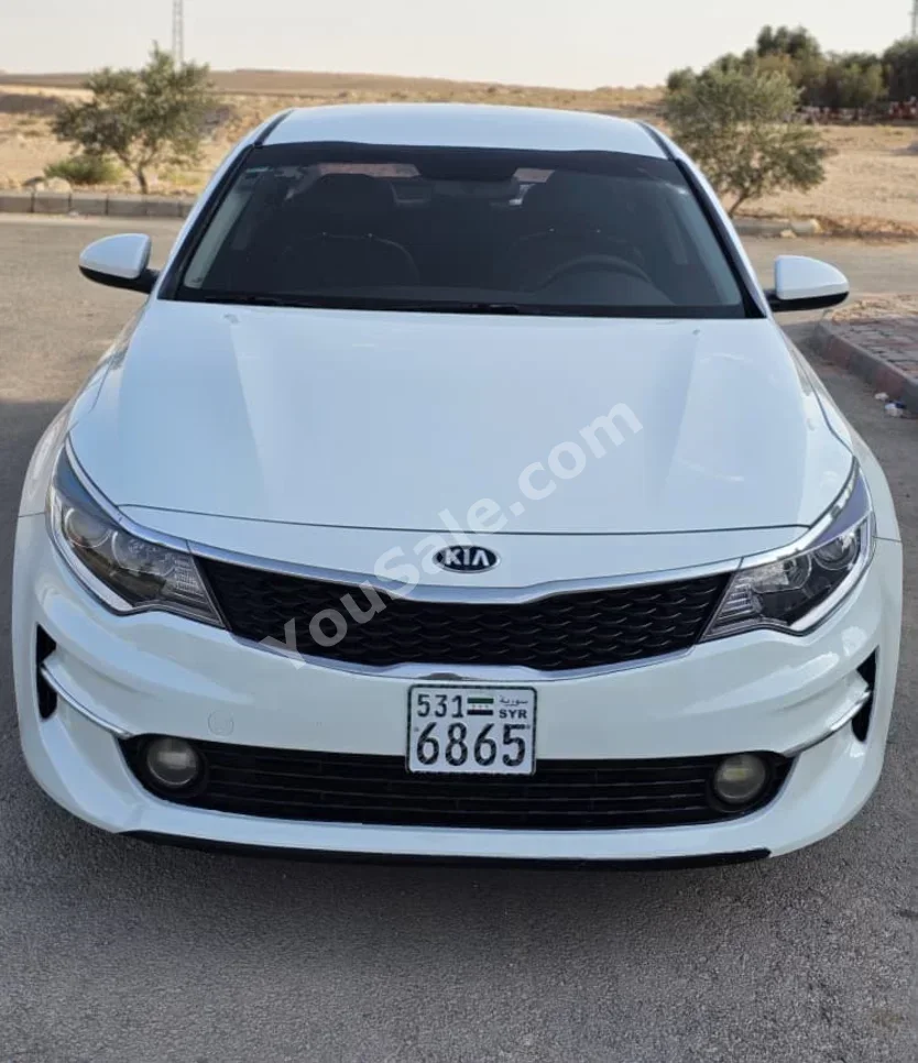 Kia  K5  2018  Automatic  170,000 km  4 Cylinder  FWD  Sedan  White  Gasoline