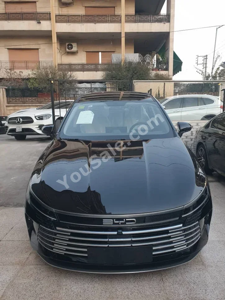 BYD  Seal  DM - i  2025  Automatic  0 km  4 Cylinder  FWD  Sedan  Black  Hybrid