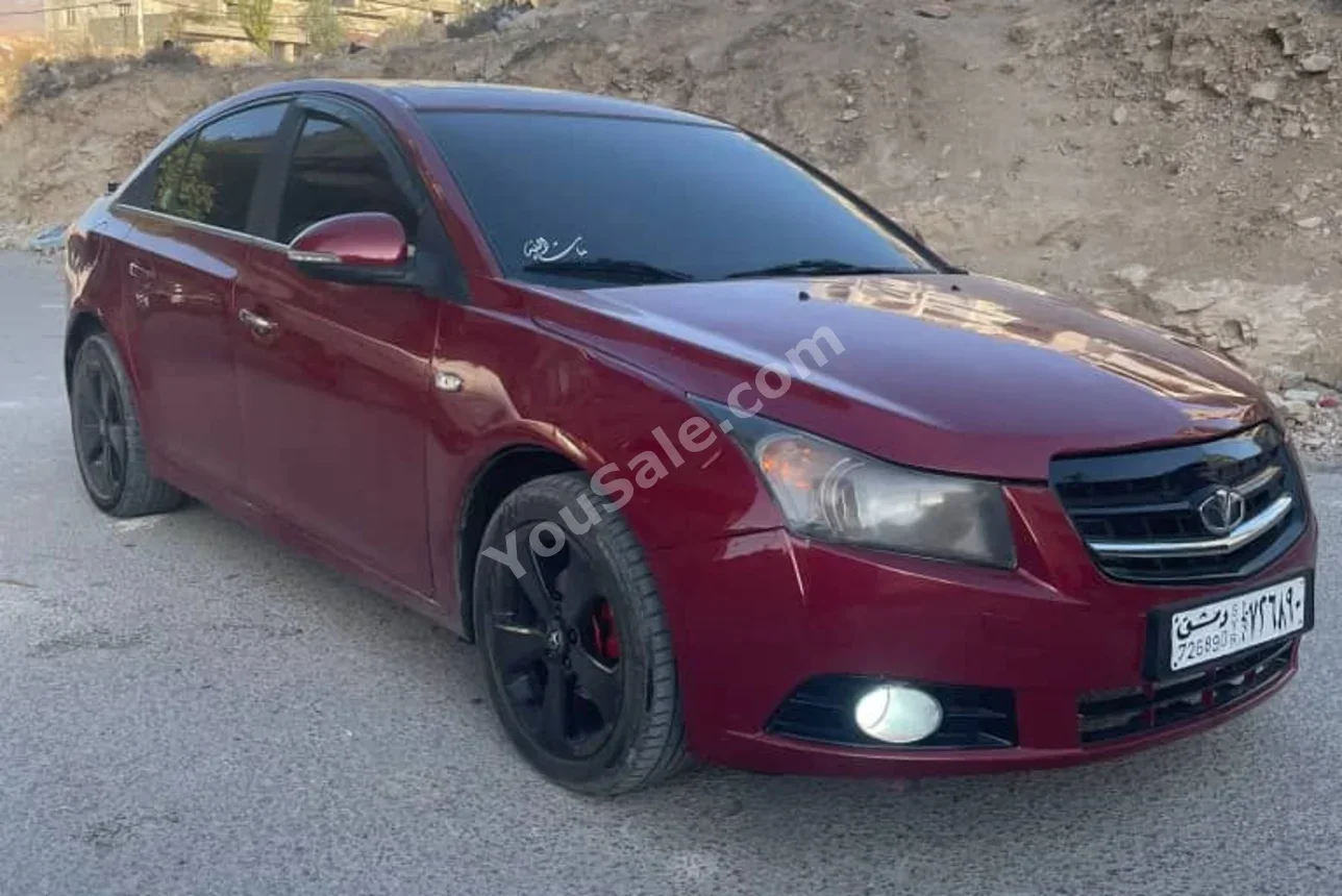 Daewoo Lacetti Diamond 2010 Automatic 116,000 km 4 Cylinder FWD Sedan Red Gasoline