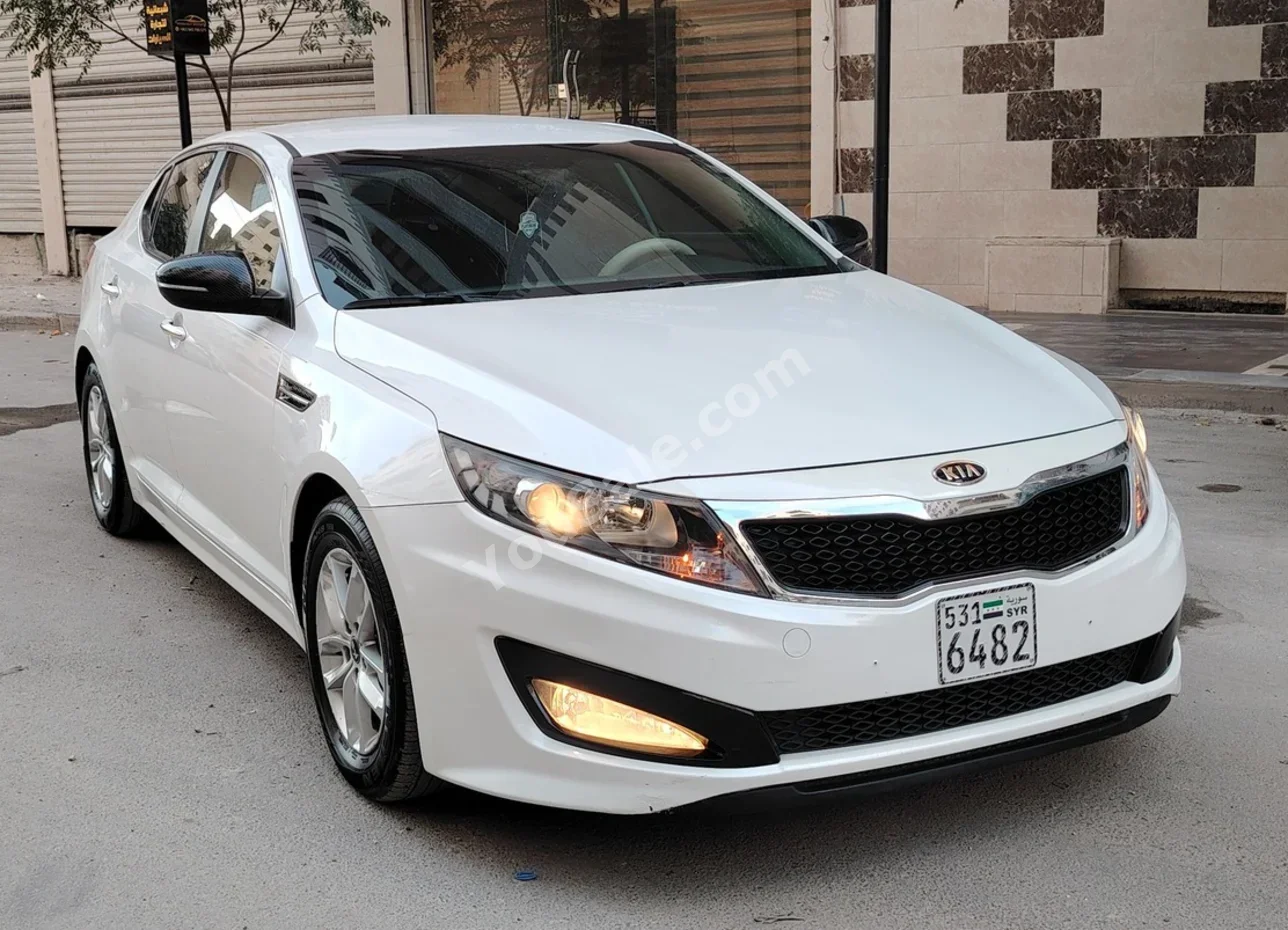 Kia  K5  2013  Automatic  149,000 km  4 Cylinder  FWD  Sedan  White  Gasoline