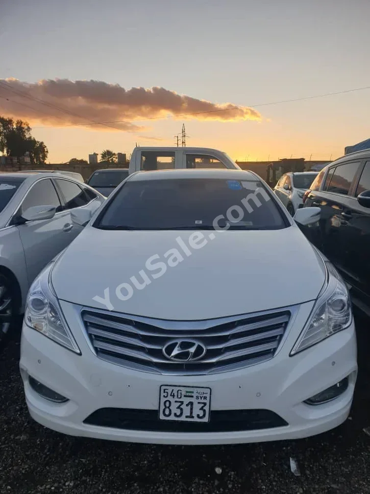 Hyundai Grandeur 2013 Automatic 168,000 km 6 Cylinder FWD Sedan White Gasoline