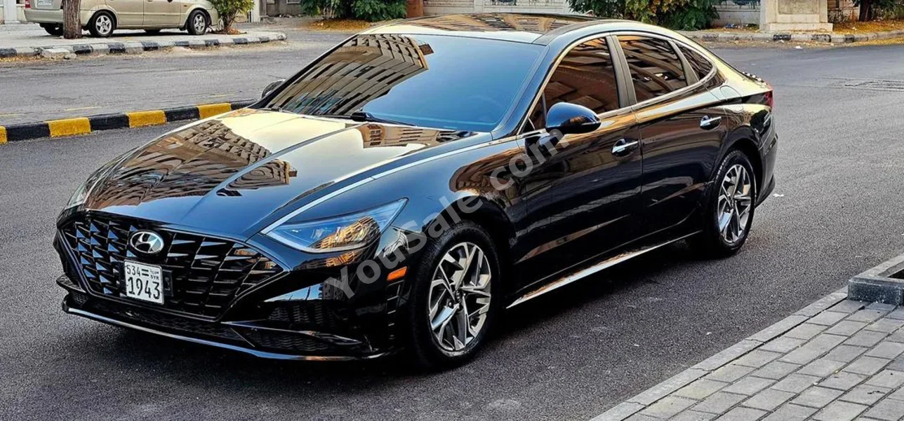 Hyundai  Sonata  2020  Automatic  90,000 km  4 Cylinder  FWD  Sedan  Black  Gasoline