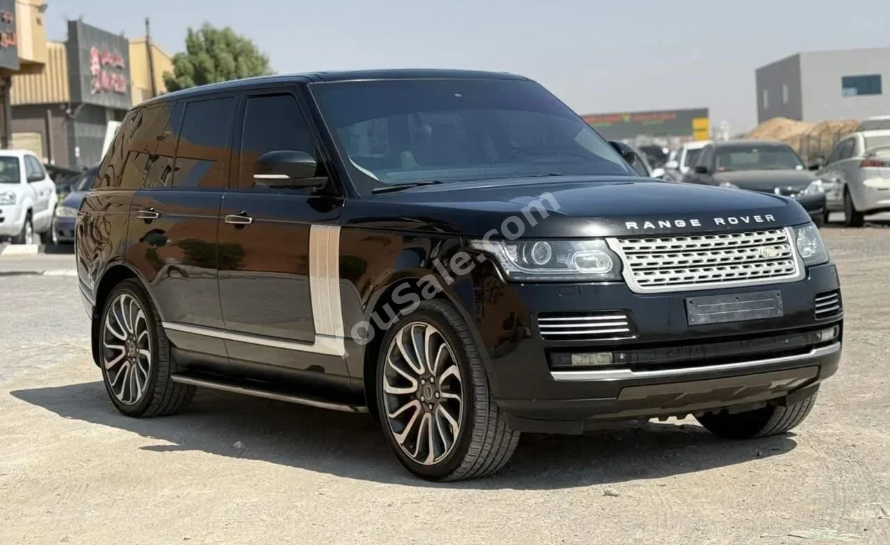 Land Rover Range Rover Vogue 2015 Automatic 170,000 km 8 Cylinder AWD SUV Black Gasoline