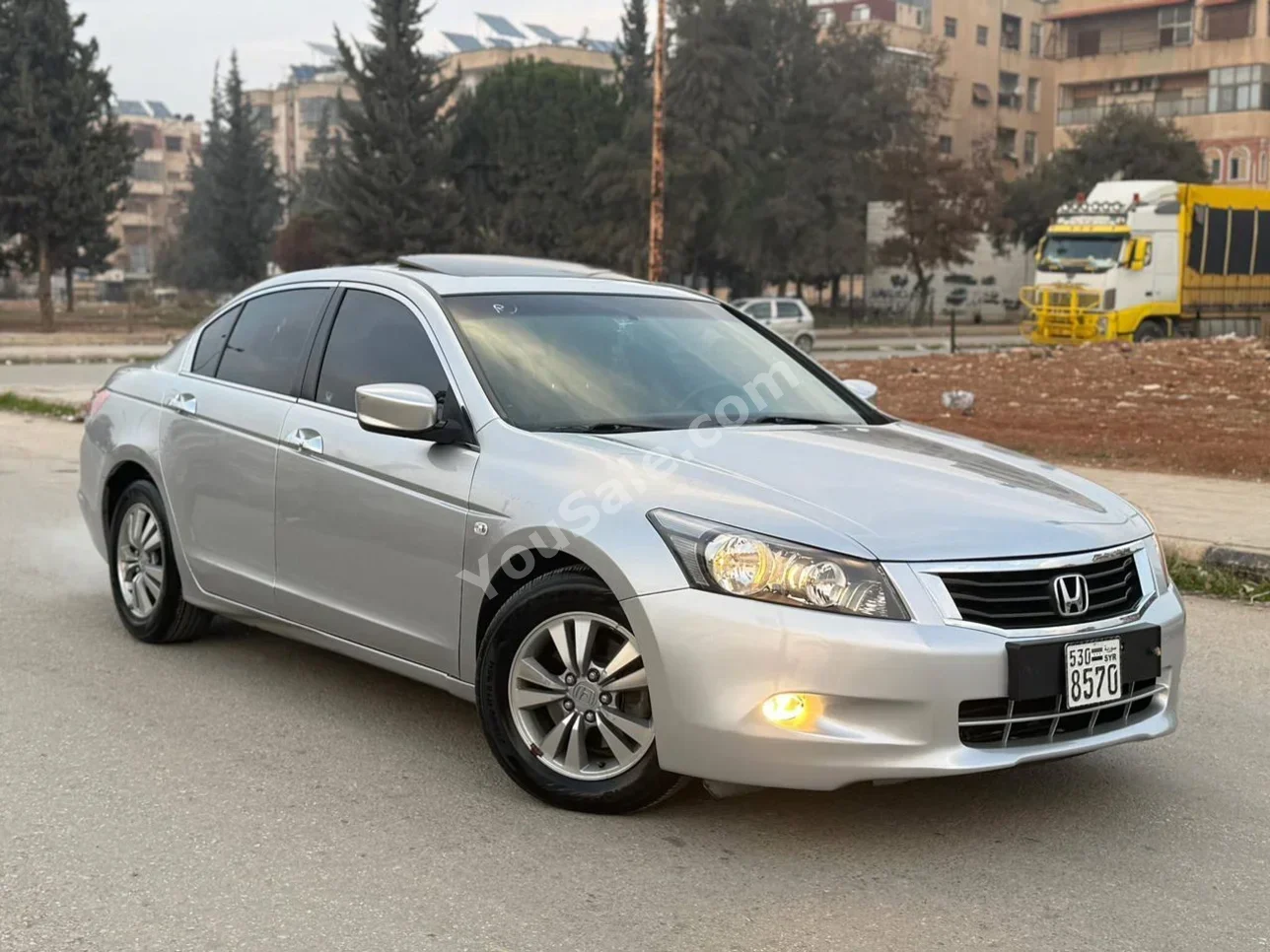 Honda  Accord  2010  Automatic  178,000 km  4 Cylinder  FWD  Sedan  Silver  Gasoline
