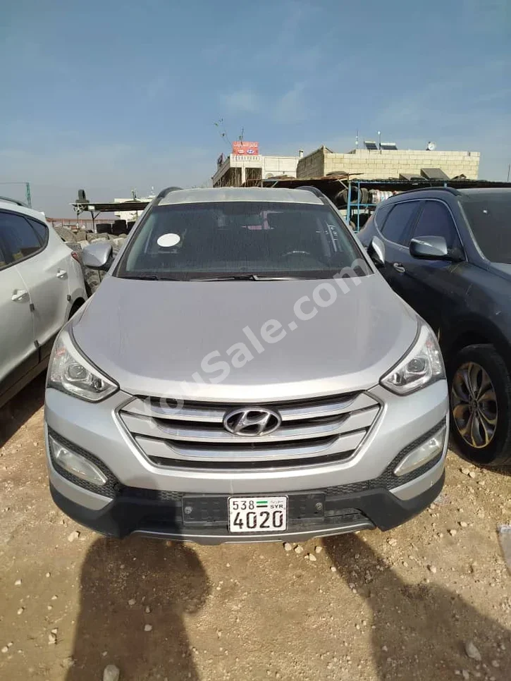 Hyundai  Santa Fe  2013  Automatic  160,000 km  4 Cylinder  FWD  SUV  Silver  Diesel