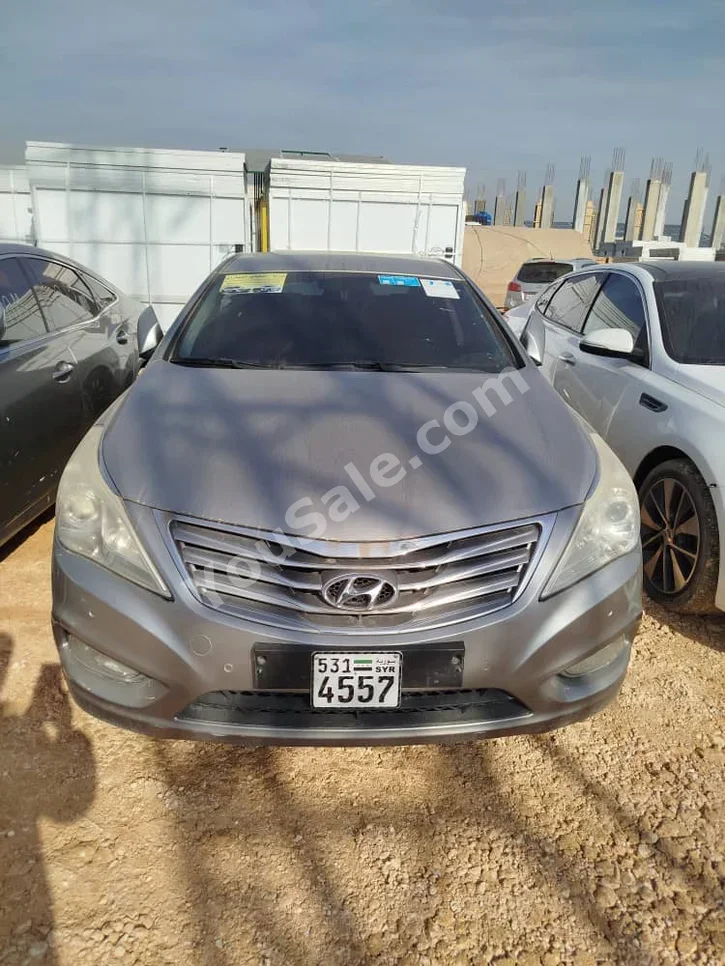 Hyundai Grandeur 2012 Automatic 140,000 km 6 Cylinder FWD Sedan Gray Gasoline