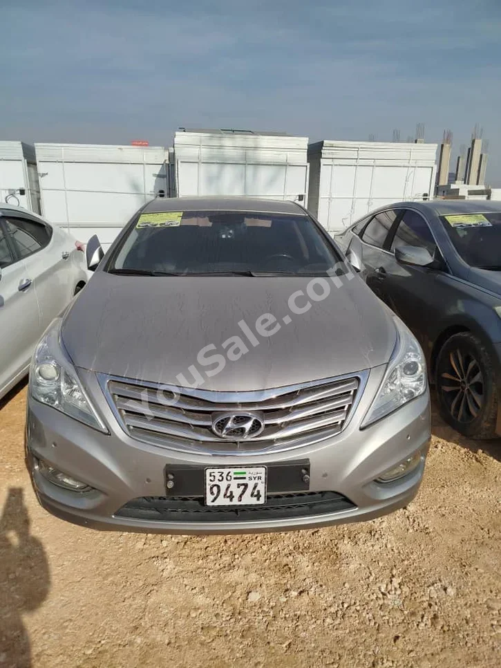 Hyundai Grandeur 2011 Automatic 110,000 km 4 Cylinder FWD Sedan Gray Gasoline