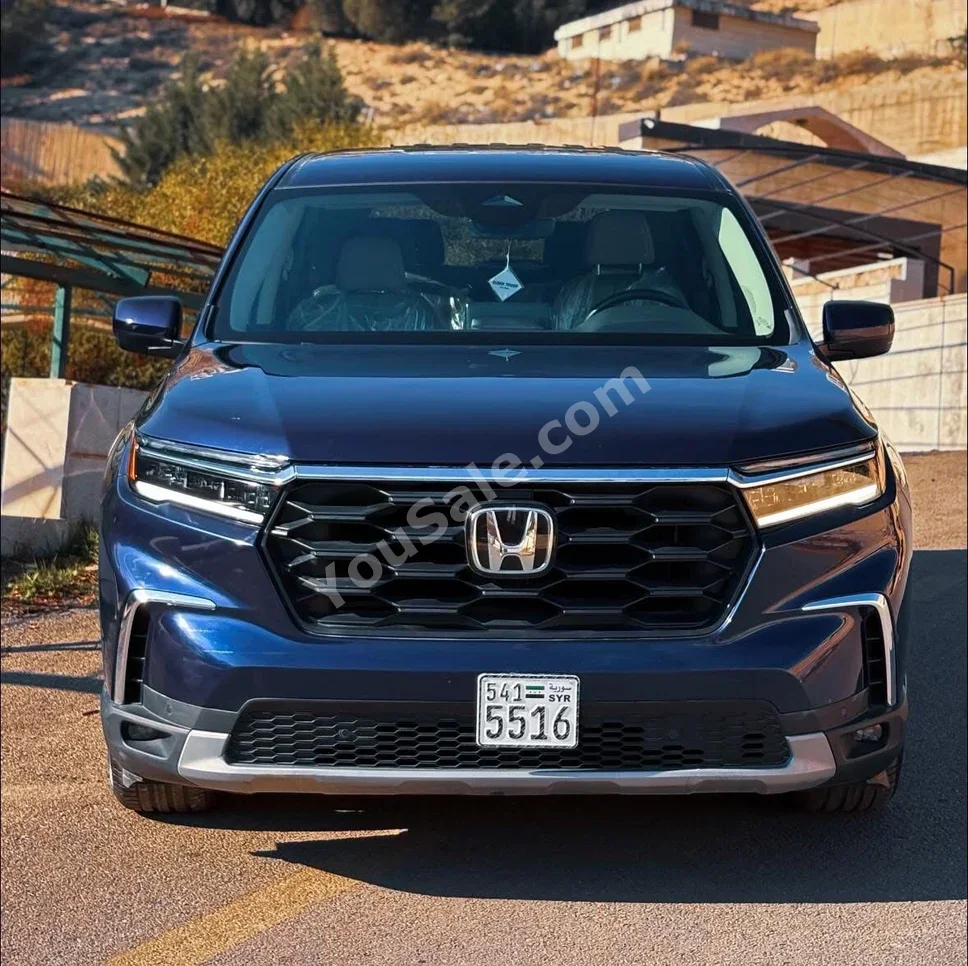 Honda Pilot 2025 Automatic 20,000 km 6 Cylinder AWD SUV Dark Blue Gasoline