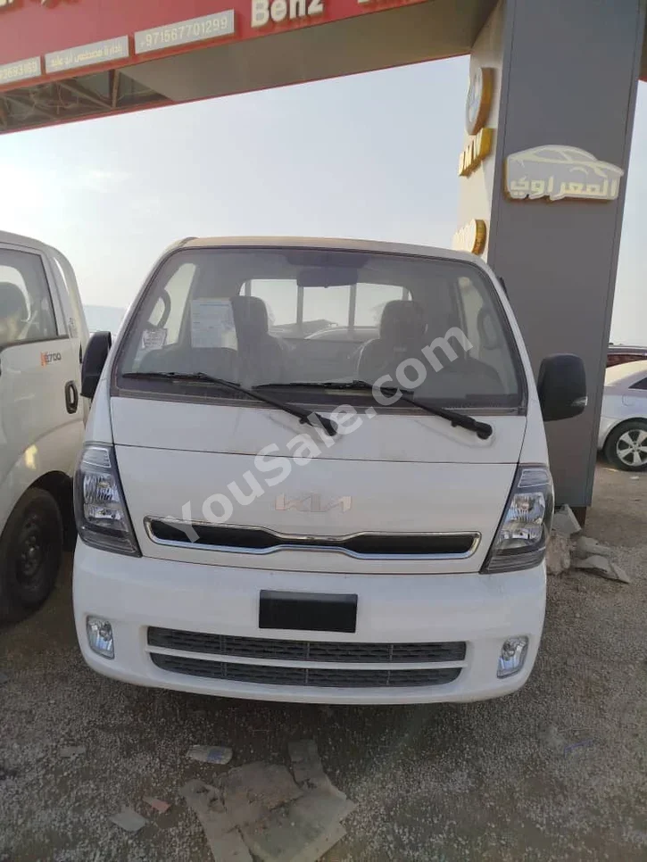 Kia K2700 2026 Manual 0 km 4 Cylinder RWD Pick Up White Diesel
