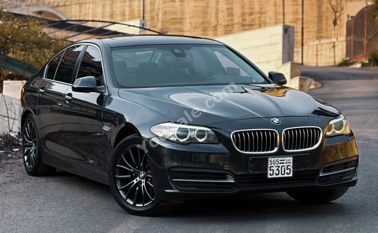 BMW  5-Series  528i  2015  Automatic  146,000 km  6 Cylinder  RWD  Sedan  Black  Gasoline