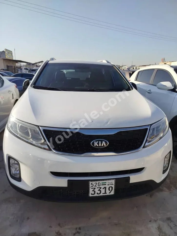 Kia  Sorento  2013  Automatic  151,000 km  4 Cylinder  FWD  SUV  White  Diesel