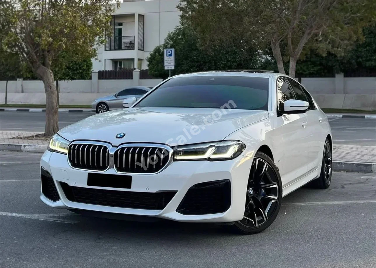 BMW 5-Series 530i 2021 Automatic 100,000 km 6 Cylinder RWD Sedan White Gasoline