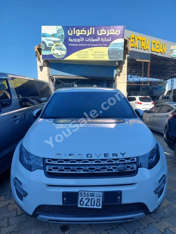 لاند روفر  ديسكفري  سبورت أج اس اي  2018  اتوماتيك  130,000 كم  6 سلندر  دفع رباعي  اس يو في  أبيض  بنزين