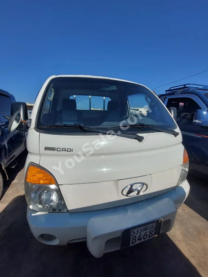Hyundai  Porter  Porter  2008  Manual  187,000 km  4 Cylinder  RWD  Pick Up  White  Diesel
