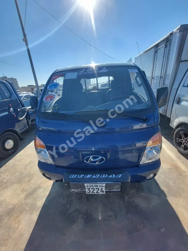 Hyundai Porter Porter 2011 Manual 114,000 km 4 Cylinder RWD Pick Up Blue Diesel