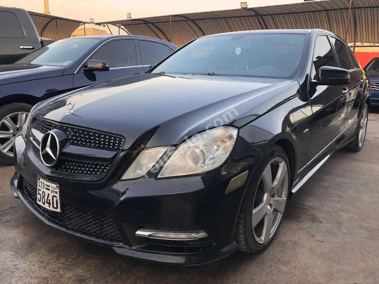 Mercedes-Benz E-Class 350 2012 Automatic 320,000 km 6 Cylinder RWD Sedan Black Gasoline