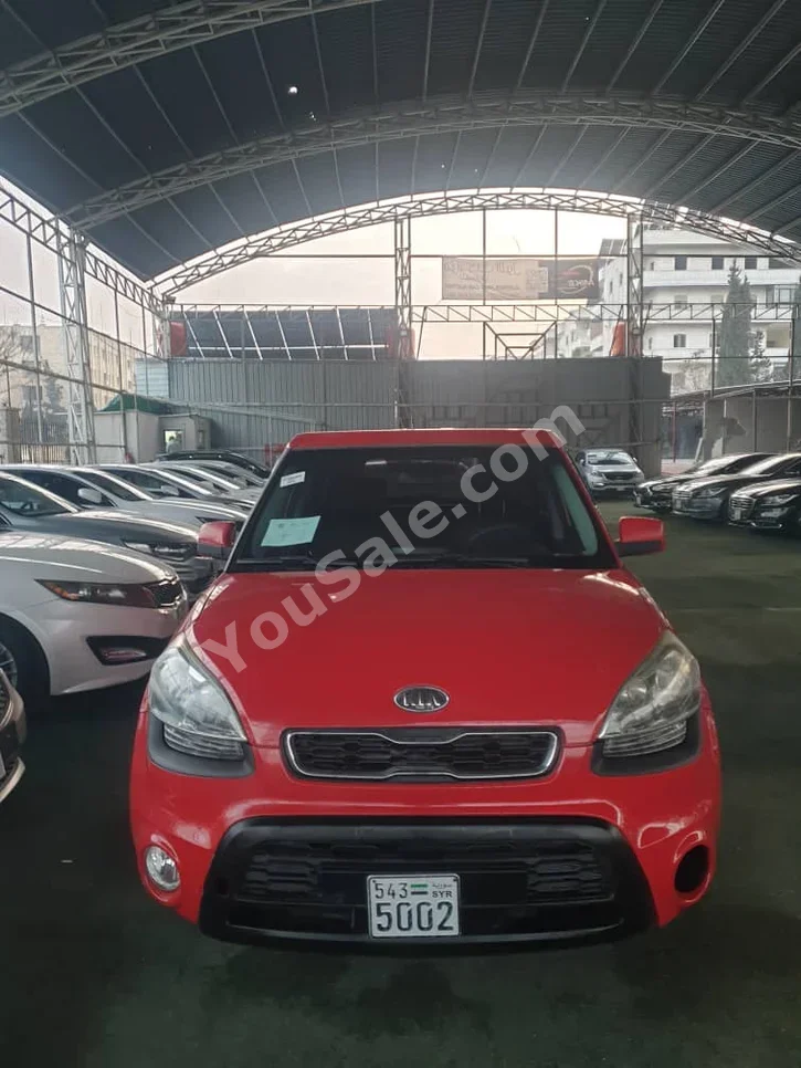Kia  Soul  2012  Automatic  61,000 km  4 Cylinder  FWD  Hatchback  Red  Gasoline