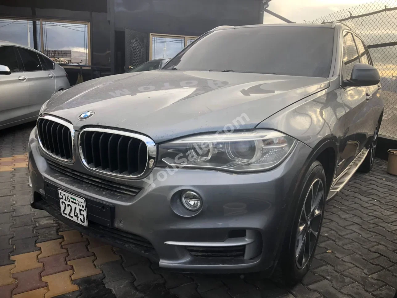 BMW  X-Series  5  2014  Automatic  180,000 km  6 Cylinder  AWD  SUV  Silver  Gasoline