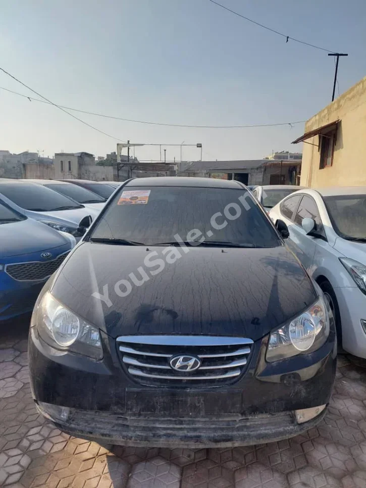 Hyundai Avante 2010 Automatic 165,000 km 4 Cylinder FWD Sedan Black Gasoline