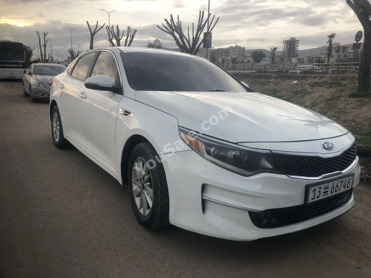 Kia  Optima  2016  Automatic  133,000 km  4 Cylinder  FWD  Sedan  White  Gasoline