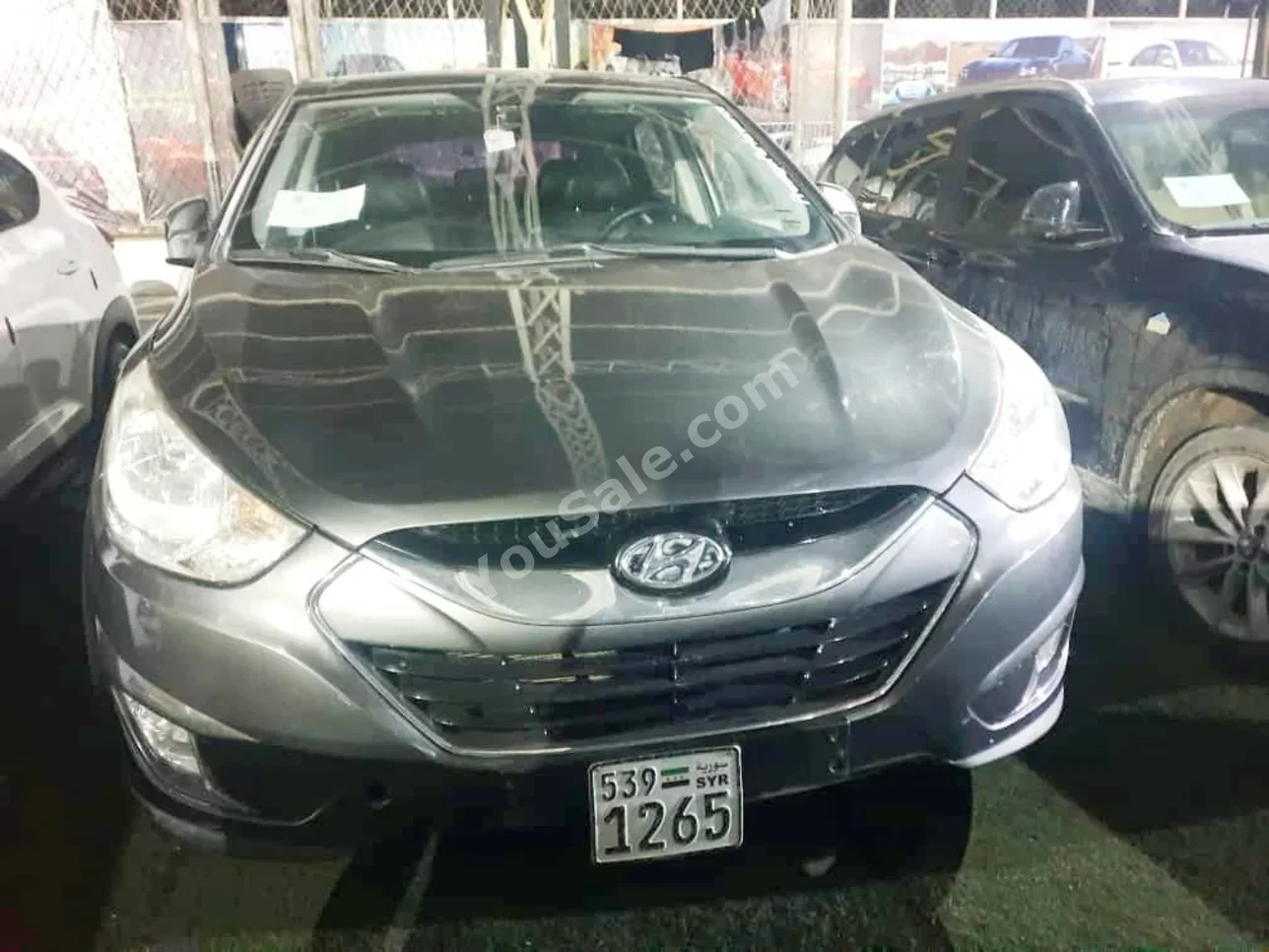 Hyundai  Tucson  2010  Automatic  188,000 km  4 Cylinder  FWD  SUV  Gray  Diesel