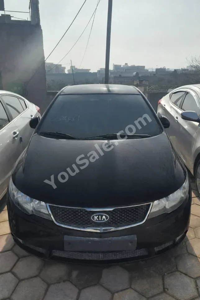 Kia Forte 2010 Automatic 113,000 km 4 Cylinder FWD Sedan Black Gasoline