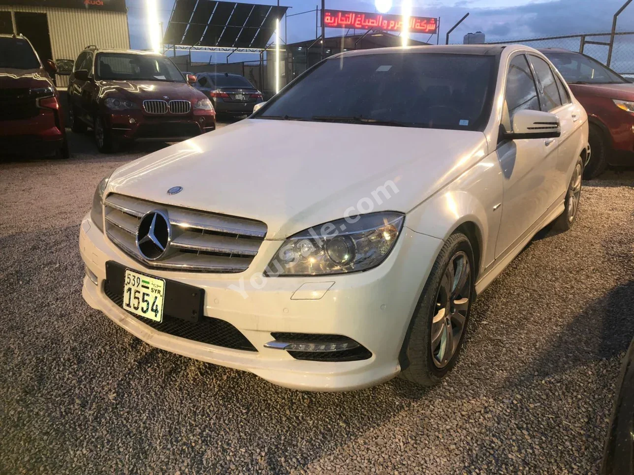 Mercedes-Benz C-Class 200 2012 Automatic 230,000 km 4 Cylinder RWD Sedan White Gasoline