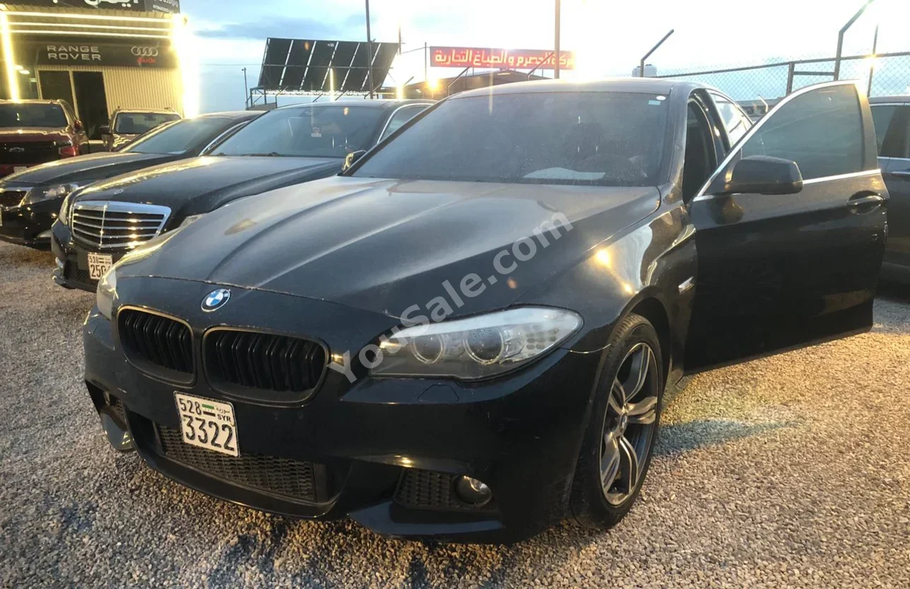 بي ام دبليو  الفئة - الخامسة  528i  2011  اتوماتيك  200,000 كم  6 سلندر  دفع خلفي  سيدان  أسود  بنزين