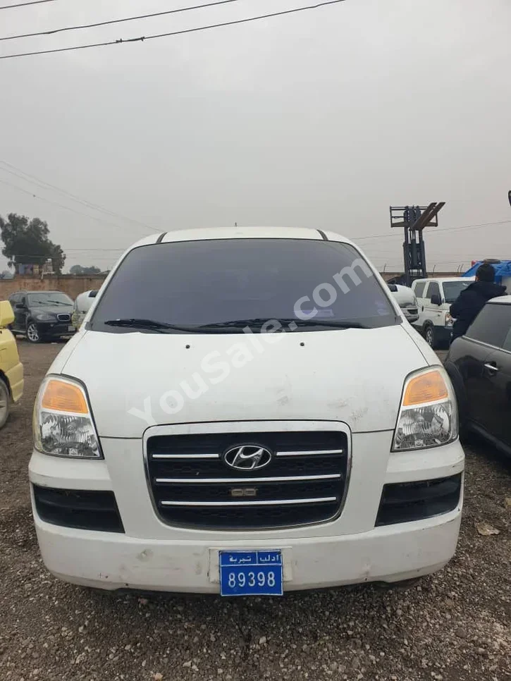 Hyundai  Van H1  2008  Automatic  423,000 km  4 Cylinder  RWD  Van / Bus  White  Diesel
