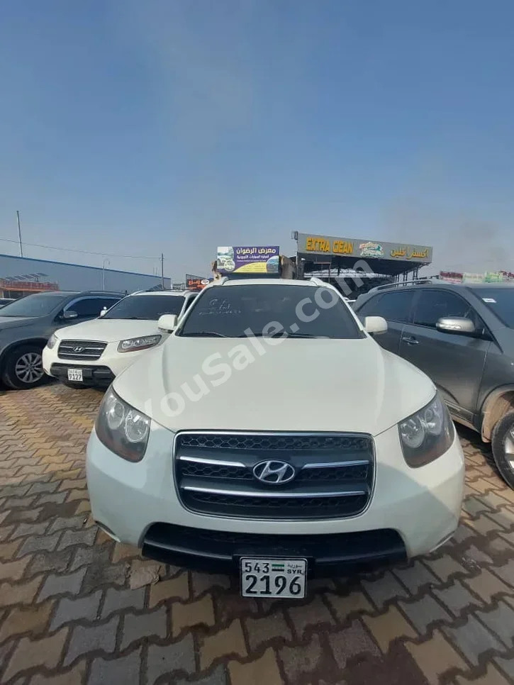 Hyundai  Santa Fe  2008  Automatic  145,000 km  4 Cylinder  FWD  SUV  White  Diesel