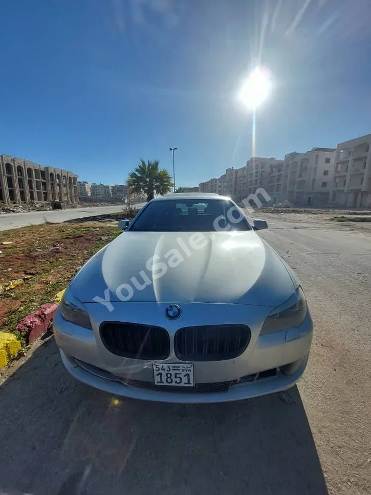 BMW 5-Series 525 2012 Automatic 118,000 km 6 Cylinder RWD Sedan Silver Diesel