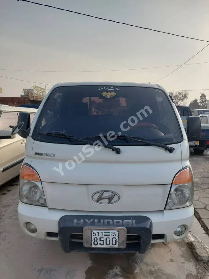 Hyundai Porter Porter 2010 Manual 178,000 km 4 Cylinder RWD Pick Up White Diesel