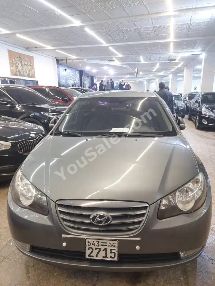 Hyundai Avante 2011 Automatic 100,000 km 4 Cylinder FWD Sedan Gray Gasoline