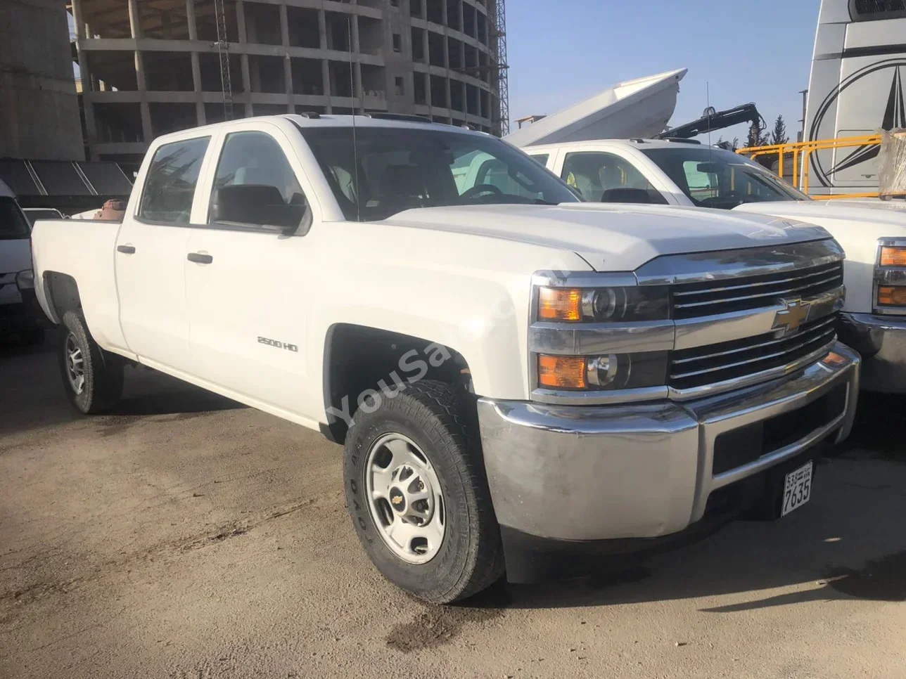 Chevrolet Silverado 2016 Automatic 370,000 km 6 Cylinder 4WD Pick Up White Gasoline