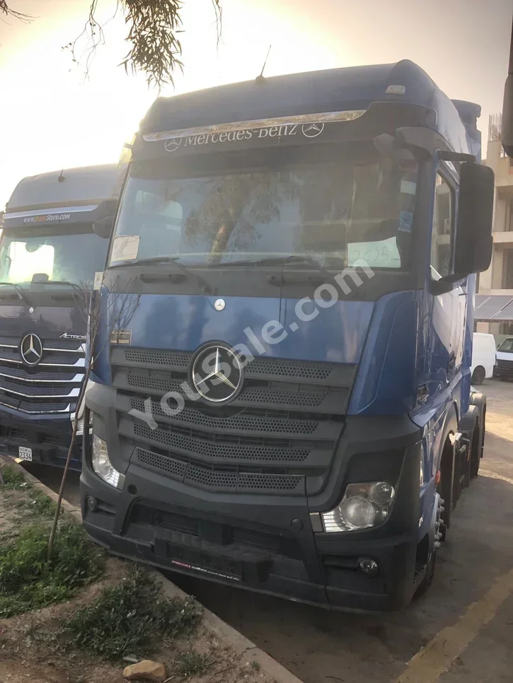 Truck Mercedes  MB4  2016