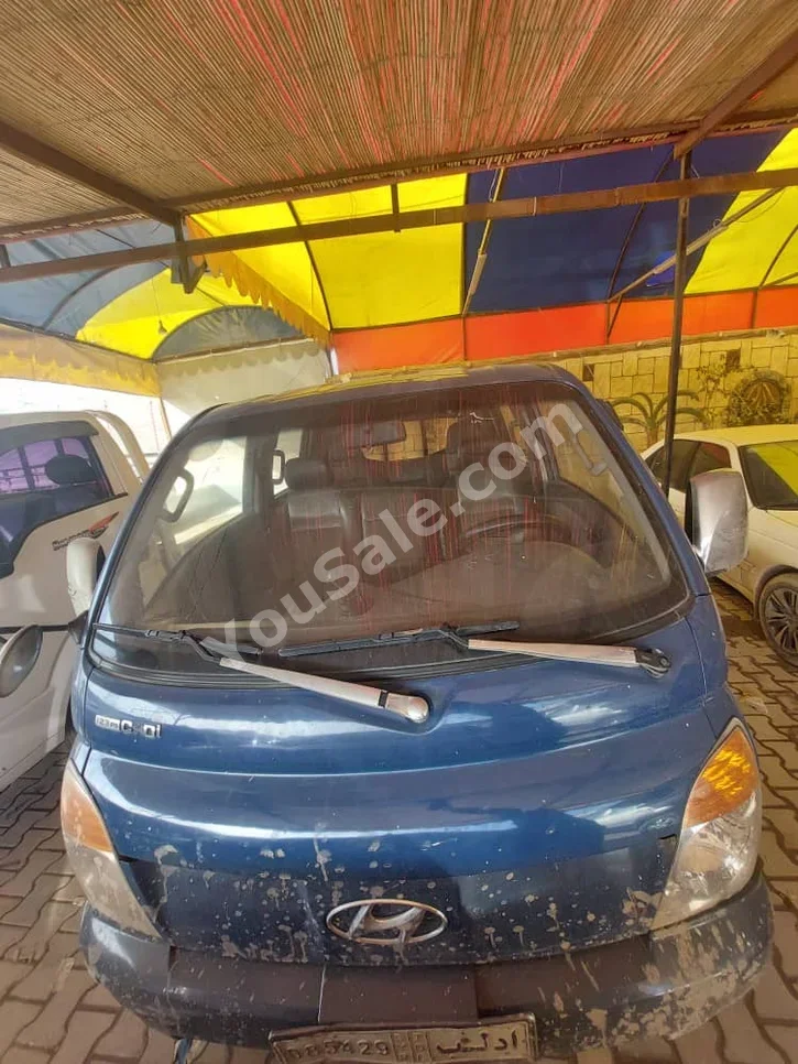Hyundai Porter Porter 2007 Manual 176,000 km 4 Cylinder RWD Pick Up Blue Diesel