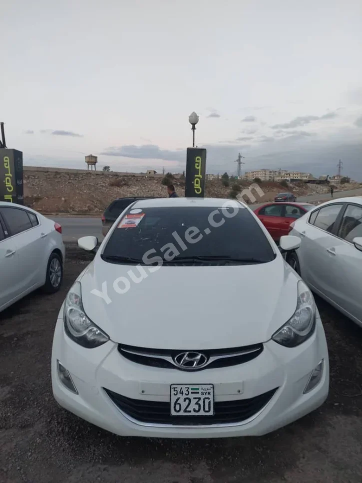 Hyundai  Avante  2011  Automatic  116,000 km  4 Cylinder  FWD  Sedan  White  Gasoline