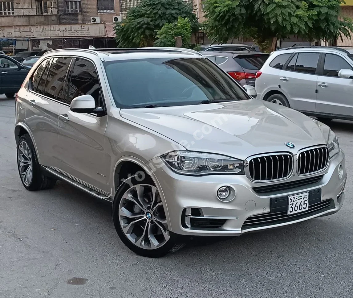 BMW X-Series 5 2015 Automatic 73,000 km 6 Cylinder AWD SUV Gray Gasoline