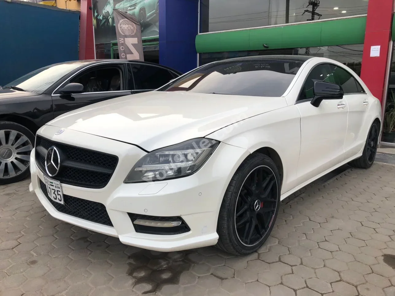 Mercedes-Benz  CLS-Class  550  2013  Automatic  92,000 km  4 Cylinder  RWD  Sedan  White  Gasoline