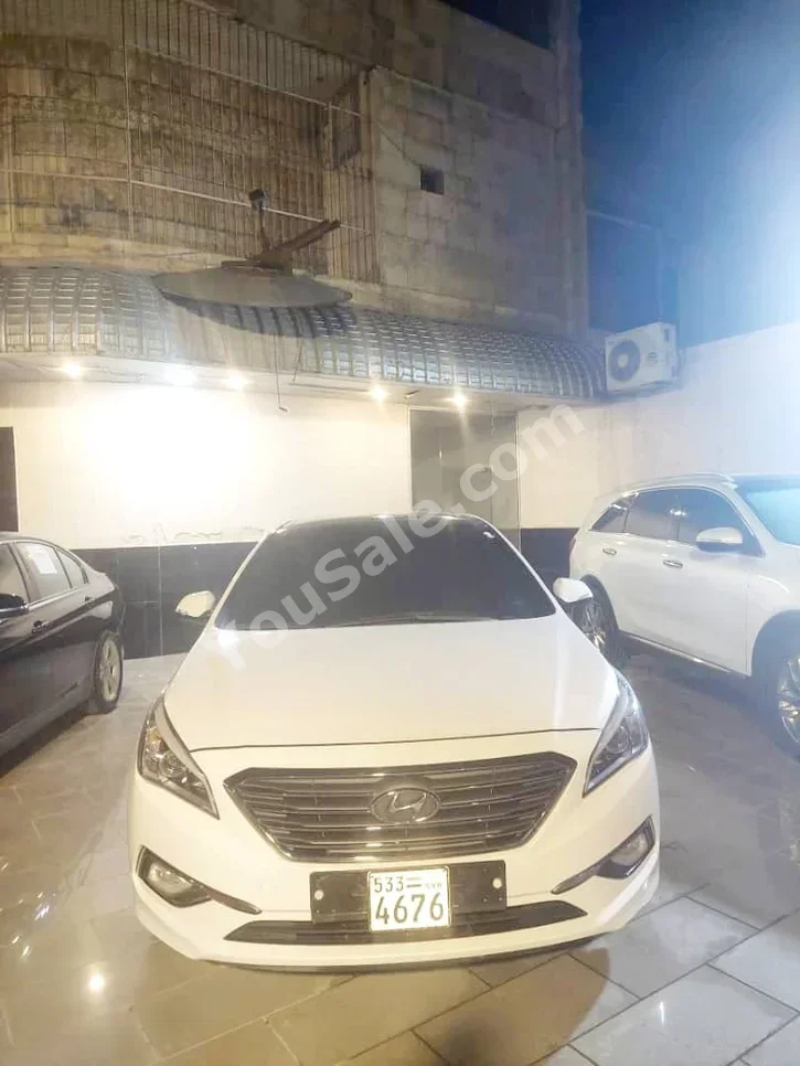 Hyundai Sonata 2014 Automatic 112,000 km 4 Cylinder FWD Sedan White Gasoline