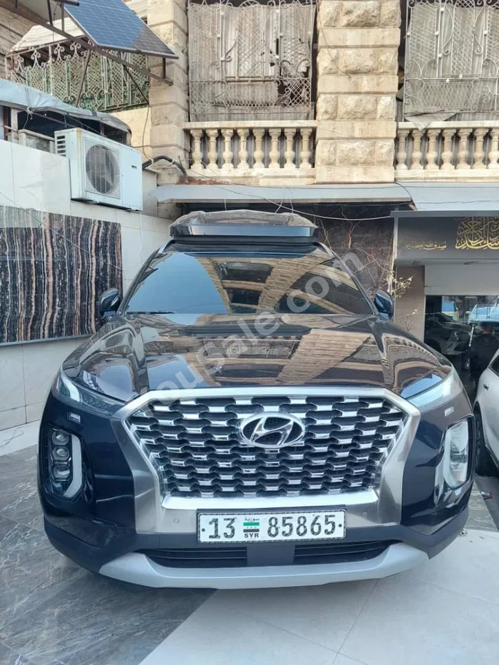 Hyundai Palisade 2020 Automatic 80,000 km 6 Cylinder 4WD SUV Black Gasoline