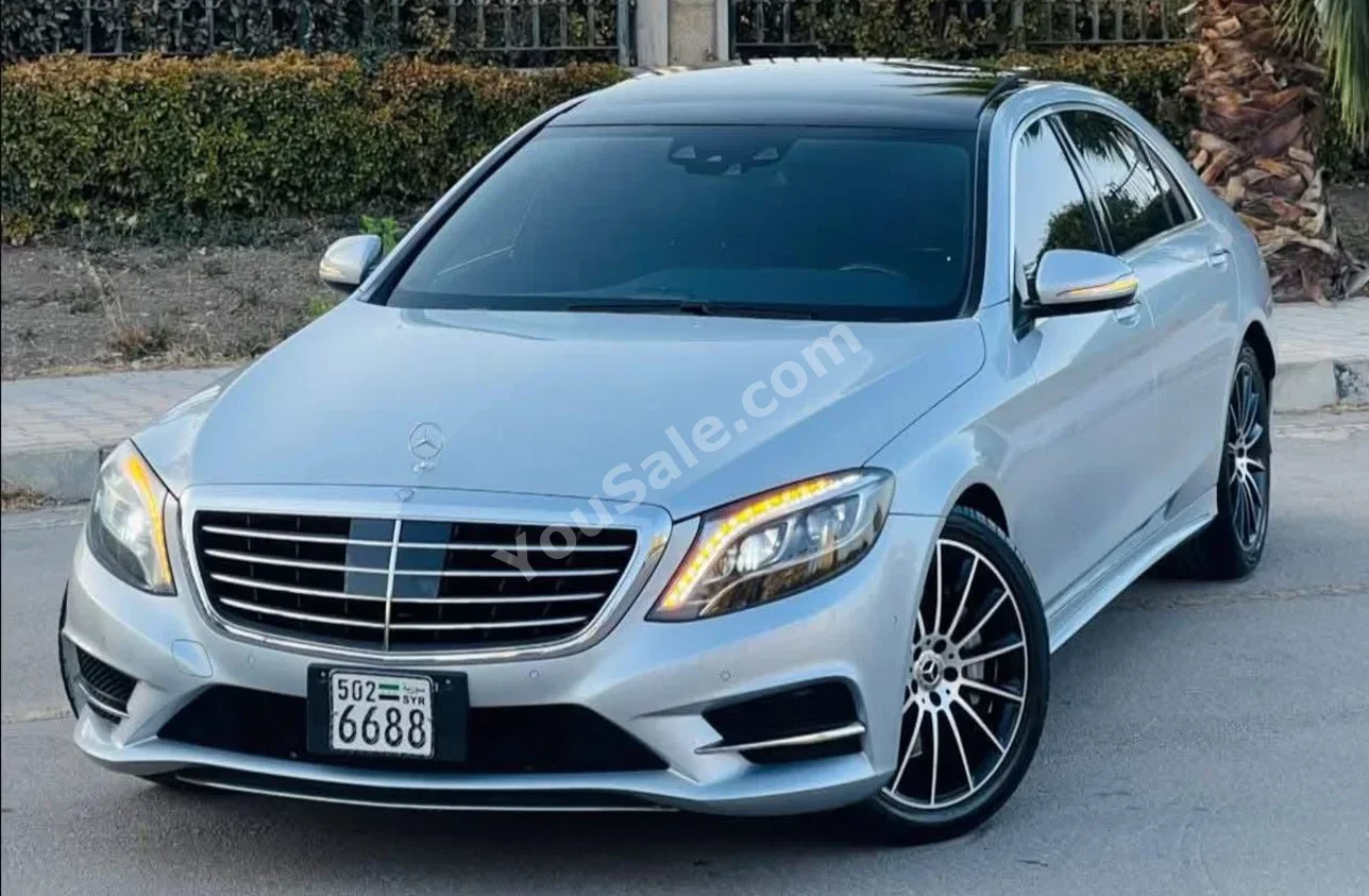 Mercedes-Benz S-Class 550 2014 Automatic 118,000 km 6 Cylinder RWD Sedan Silver Gasoline