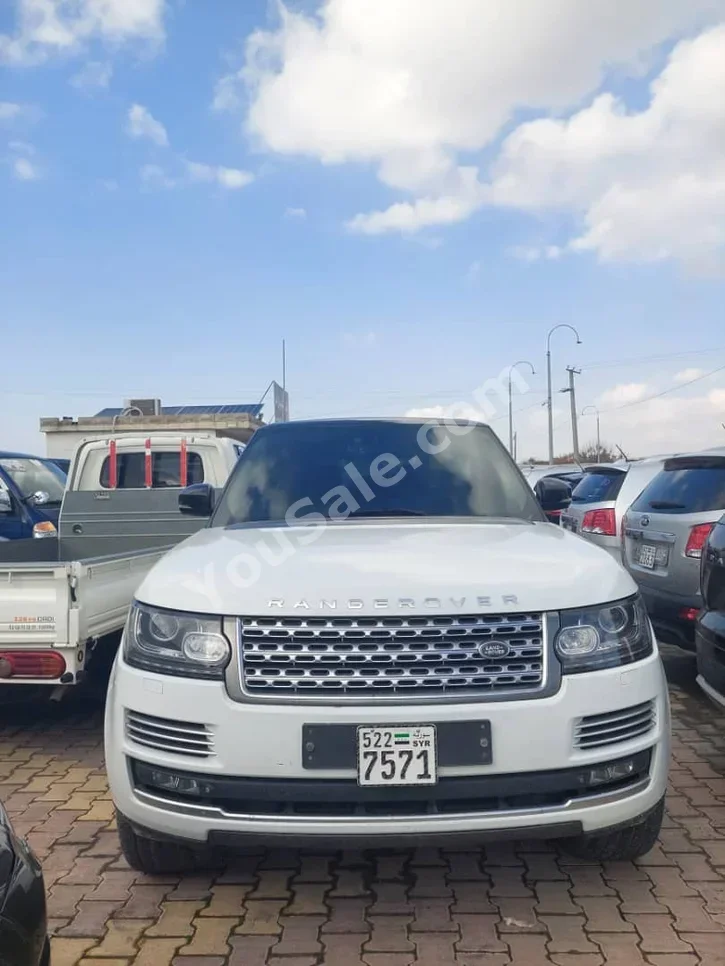 لاند روفر رنج روفر سبورت 2016 اتوماتيك 156,000 كم 8 سلندر دفع رباعي اس يو في أبيض بنزين