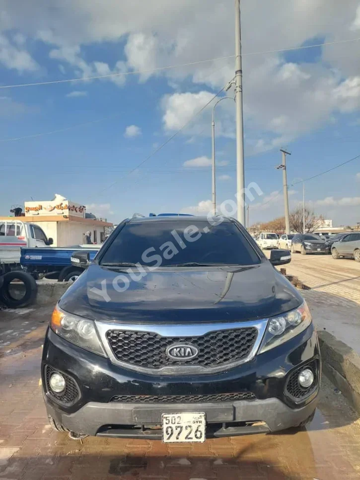 Kia Sorento 2011 Automatic 125,000 km 4 Cylinder FWD SUV Black Diesel